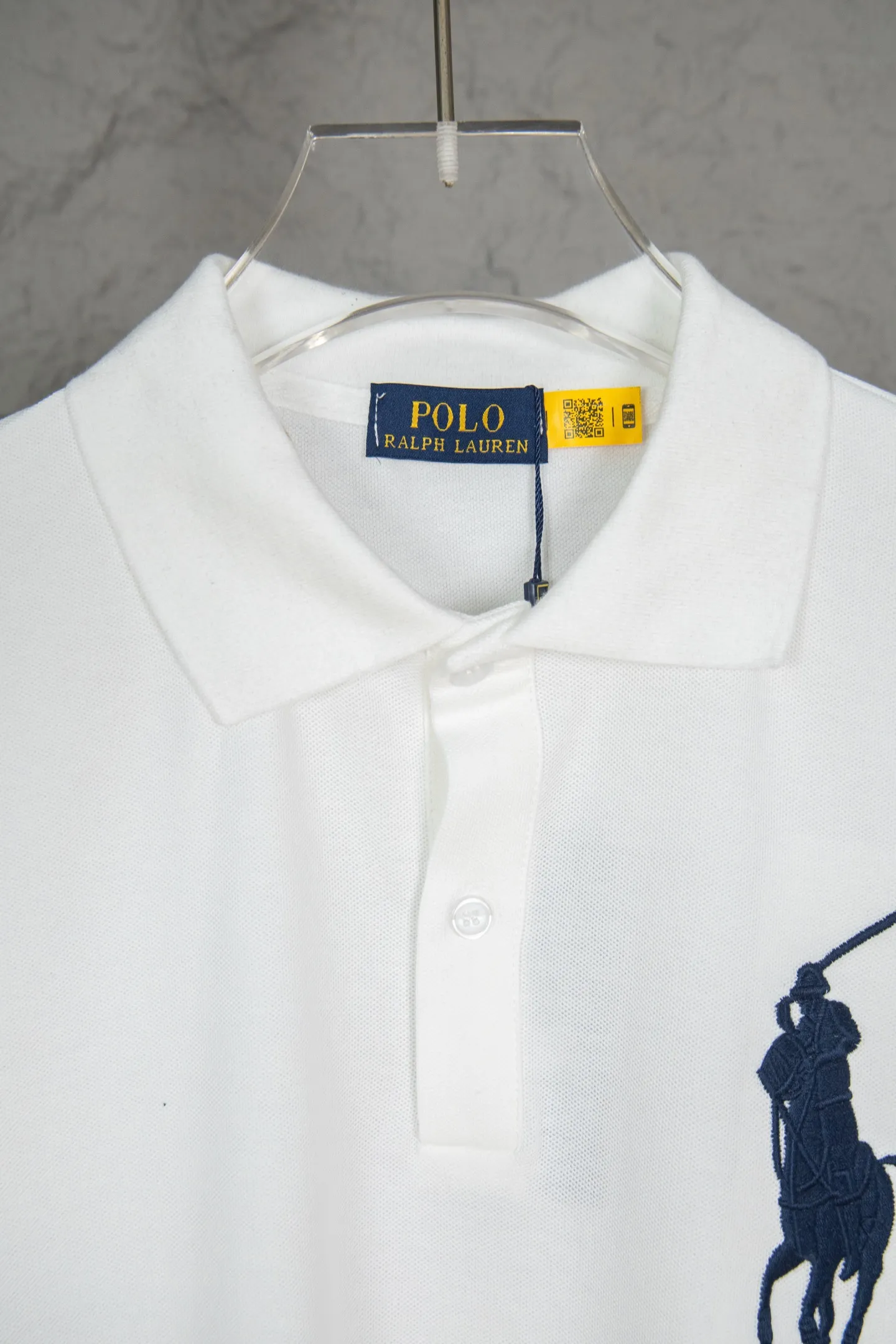 P140 Polo Ralph Lauren/Ralph Lauren basic Malaysian embroidery logo Big Pony Polo shirt T-shirt short sleeve S~XL black navy gray white original fabric 100% pique cotton, imported embroidery logo on the chest, "3" patch logo on the cuffs, custom threaded collar, Malaysian embroidery, the highest version, suitable for business and leisure daily use! 🌘Two-button placket, laser logo pearlescent resin buttons, cuffs and hem using double-thread sewing technology, different currency versions, full set of original three-label accessories!